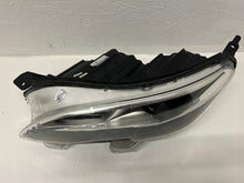 Load image into Gallery viewer, Frontscheinwerfer Peugeot Expert 9808235780-00 Xenon Rechts oder Links SCH8841398833cc