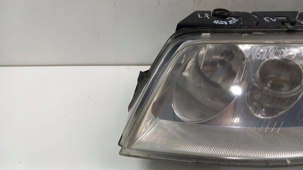 Frontscheinwerfer Audi A4 B5 B6 Passat Xenon Ein Stück (Rechts oder Links) SCH6935086218uv