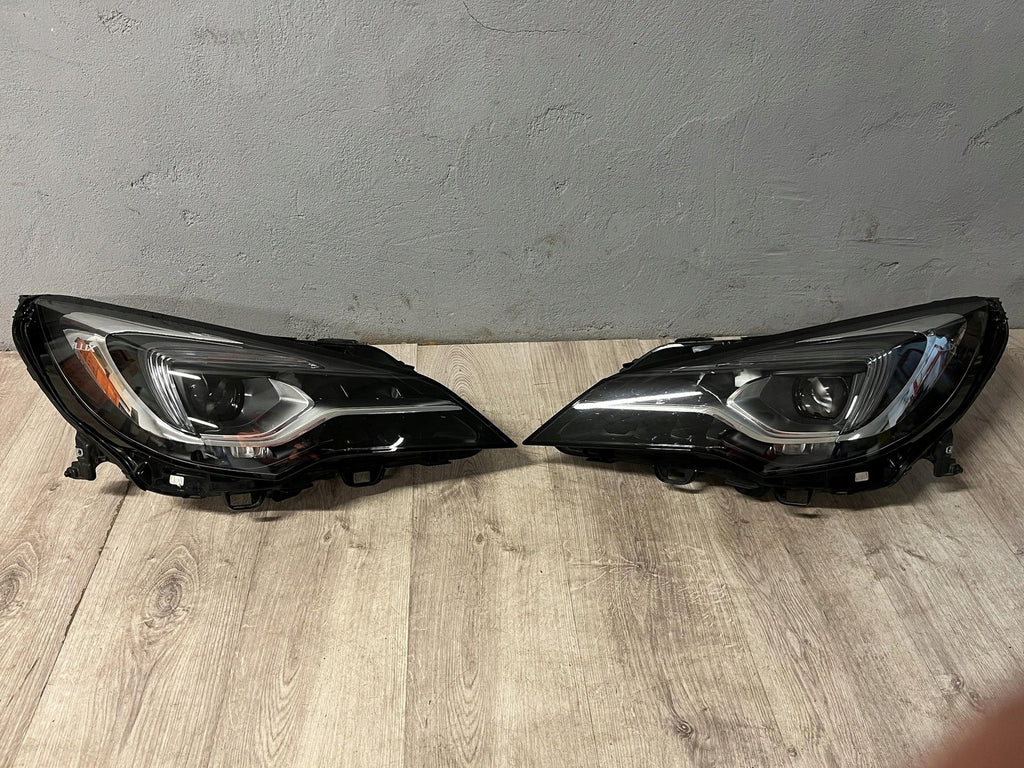 Frontscheinwerfer Opel Astra K 39055745 39055746 Ein Stück (Rechts oder Links)