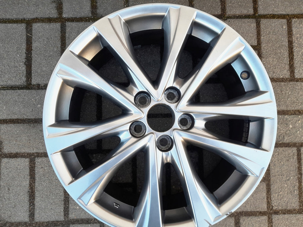 1x Alufelge 18 Zoll 7.5" 5x114.3 45ET Glanz Toyota Rim Wheel FEL4894870770wt