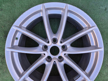 Laden Sie das Bild in den Galerie-Viewer, 1x Alufelge 18 Zoll 5x112 6880047SAJ BMW X3 G01 Rim Wheel FEL7497971231ds
