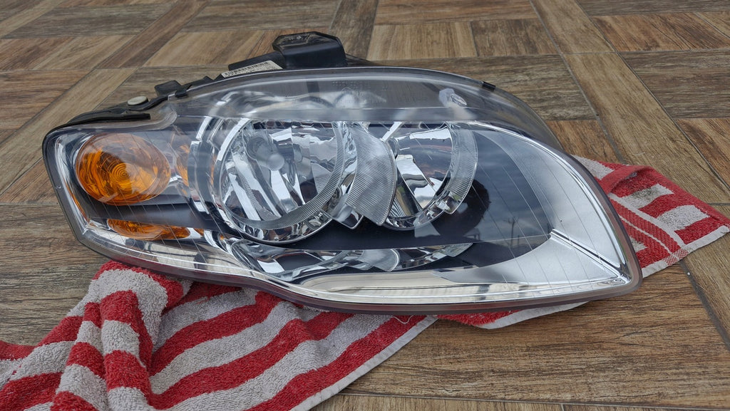 Frontscheinwerfer Audi A4 B7 8E0941004AJ 0301219202 Rechts Headlight SCH5225539313gr