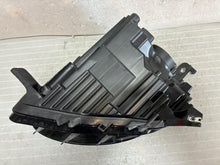 Laden Sie das Bild in den Galerie-Viewer, Frontscheinwerfer Fiat 500e 00521400260 LED Rechts Scheinwerfer Headlight SCH8689796495gq