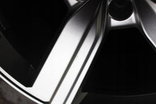 Laden Sie das Bild in den Galerie-Viewer, 4x Alufelge 20 Zoll 9.0" 5x112 38ET 4KE601025S Audi E-Tron Rim Wheel FEL3056022696tr