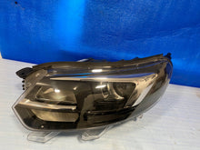 Laden Sie das Bild in den Galerie-Viewer, Frontscheinwerfer Opel Vivaro Zafira C 9832837680-00 Links Headlight SCH9143560358kw