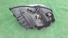 Laden Sie das Bild in den Galerie-Viewer, Frontscheinwerfer Mercedes-Benz W204 A2048205361 Bi-Xenon Links Headlight SCH4193757656vq