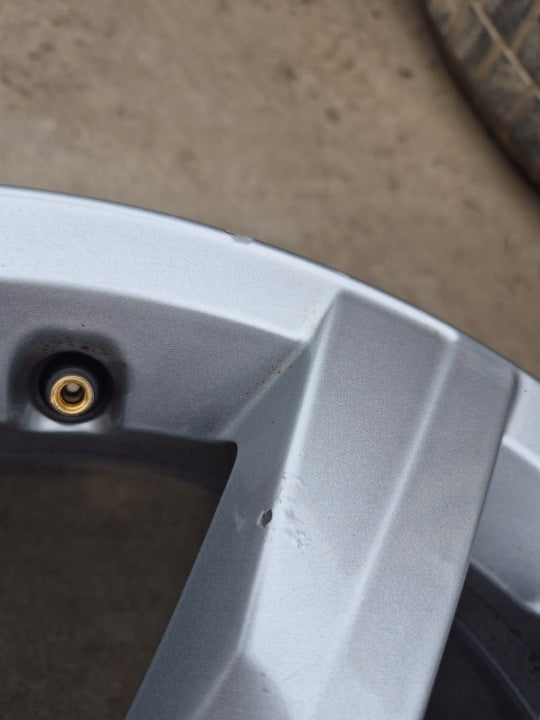 1x Alufelge 16 Zoll 6.5" 5x120 51ET Glanz Silber 7E0601025N VW Multivan FEL8327348519rf