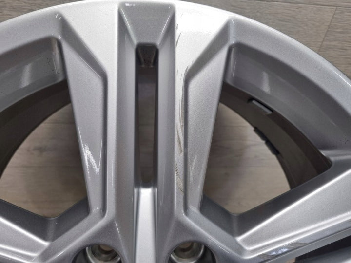 1x Alufelge 17 Zoll 81A601025AJ Audi Q2 Rim Wheel FEL7398726848ag