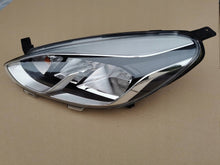 Laden Sie das Bild in den Galerie-Viewer, Frontscheinwerfer Ford Fiesta I H1BB13W030 Links Scheinwerfer Headlight SCH3096829585kk