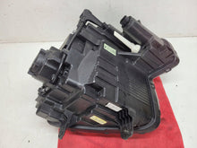Load image into Gallery viewer, Frontscheinwerfer Hyundai Staria 92101CG000 Links Scheinwerfer Headlight SCH6735845230jl