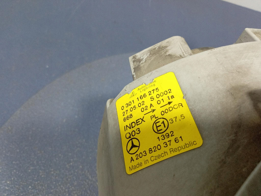 Frontscheinwerfer Mercedes-Benz W203 A2038203761 Links Scheinwerfer Headlight SCH4256777336od