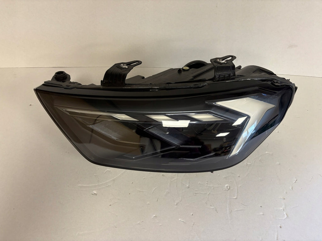Frontscheinwerfer Audi A1 82A941033 LED Links Scheinwerfer Headlight SCH1847806012bj