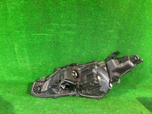 Laden Sie das Bild in den Galerie-Viewer, Frontscheinwerfer Toyota Camry CSC19546 Rechts Scheinwerfer Headlight SCH5286379826wz