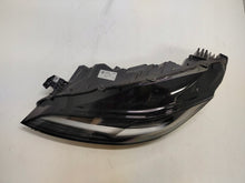 Laden Sie das Bild in den Galerie-Viewer, Frontscheinwerfer Tesla Model 3 1760888-00-F Full LED Links Headlight SCH2788968481to
