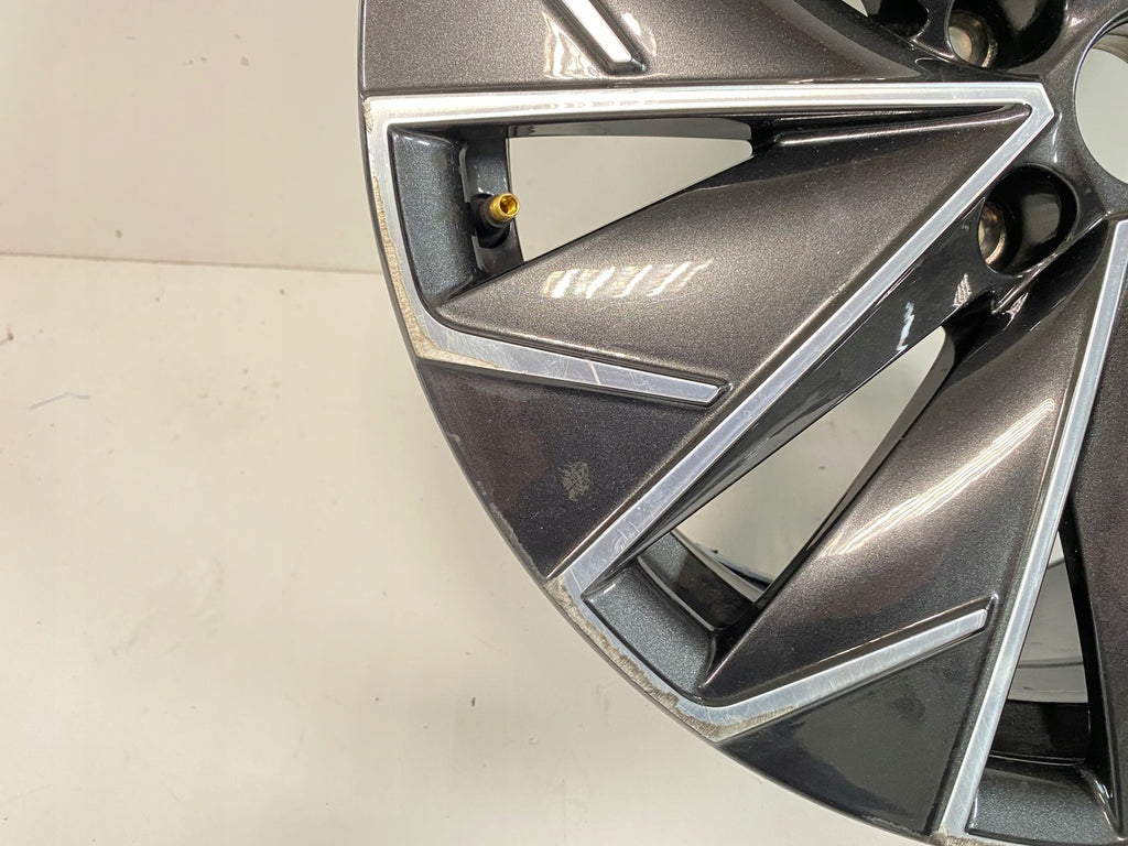 1x Alufelge 18 Zoll 8.0" 5x112 44ET Glanz Schwarz 3V0601025B Skoda Superb Iii