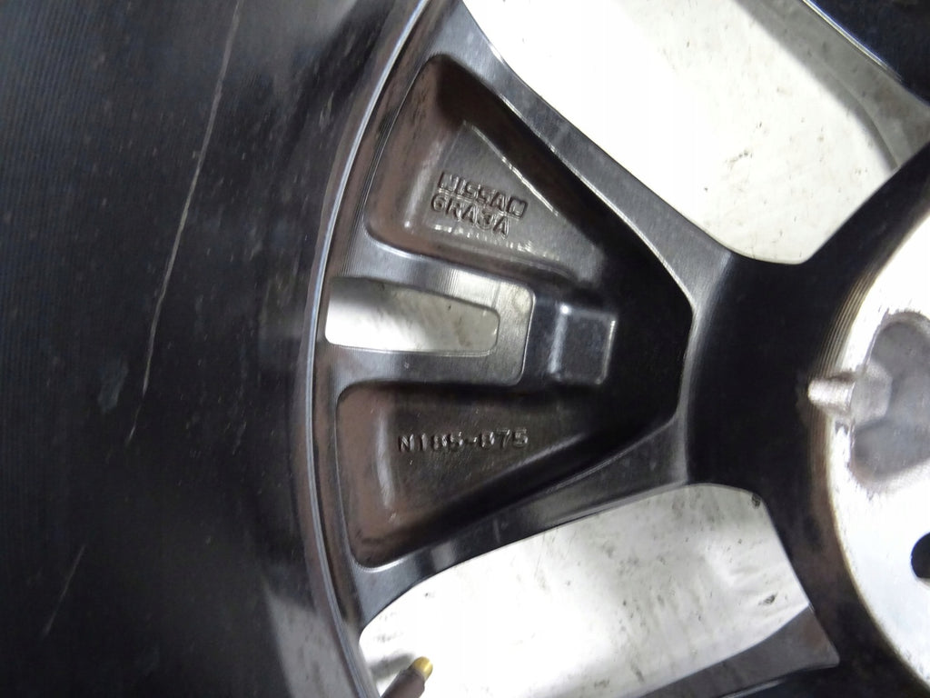 1x Alufelge 18 Zoll 7.5" 5x114.3 40ET N185875 Nissan X-Trail Rim Wheel