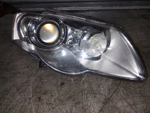 Laden Sie das Bild in den Galerie-Viewer, Frontscheinwerfer VW Passat 3C0941754G Xenon Rechts Scheinwerfer Headlight