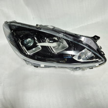 Laden Sie das Bild in den Galerie-Viewer, Frontscheinwerfer Ford Kuga III Dfk LV4B-13W029AK Rechts Scheinwerfer Headlight SCH7297365143ou