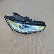 Laden Sie das Bild in den Galerie-Viewer, Frontscheinwerfer Audi A6 C7 4G0941006 Xenon Rechts Scheinwerfer Headlight SCH1888839653gi