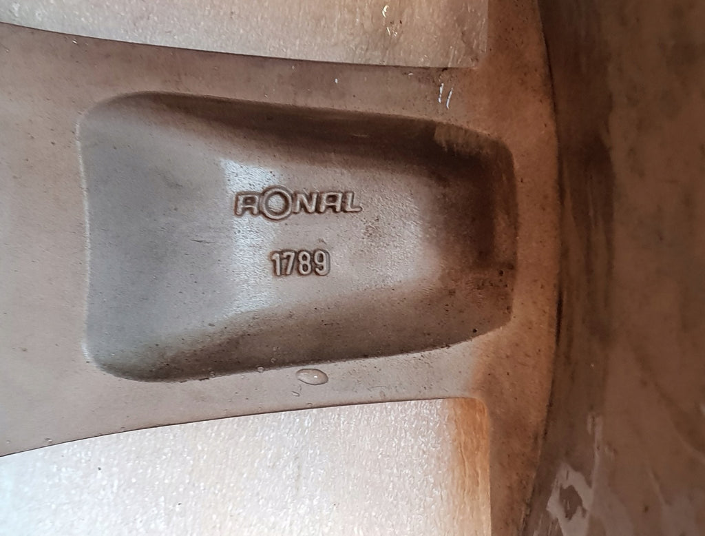 1x Alufelge 17 Zoll 7.0" 4x100 44ET Matt Grau 13341735 Opel Corsa D Rim Wheel