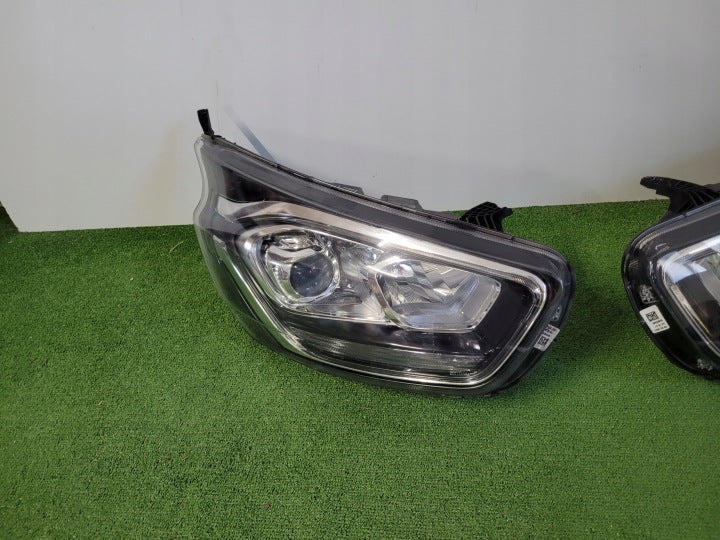 Frontscheinwerfer Ford Transit Custom JK21-13W029-DJ Ein Satz Headlight SCH8827383741zr