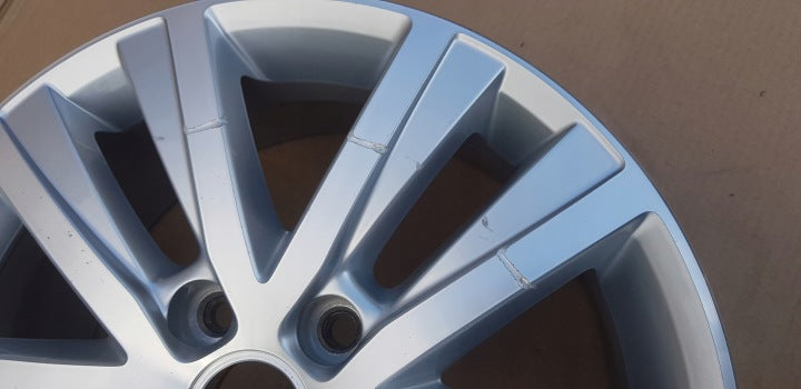 1x Alufelge 17 Zoll 7.0" 5x120 55ET 7E0601025L VW T5 Rim Wheel FEL9240793398lf