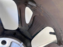 Laden Sie das Bild in den Galerie-Viewer, 1x Alufelge 16 Zoll 6.5" 4x108 32ET Glanz Schwarz 93484566 Opel Corsa F FEL3407053410ej