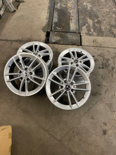 Laden Sie das Bild in den Galerie-Viewer, 4x Alufelge 16 Zoll 6.5" 5x112 44ET Matt Schwarz Mercedes-Benz Rim Wheel FEL3542061470im