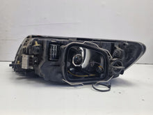 Load image into Gallery viewer, Frontscheinwerfer Volvo S40 II 31299588 0301237272 Xenon Rechts Headlight SCH7592859034vq