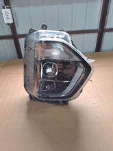 Laden Sie das Bild in den Galerie-Viewer, Frontscheinwerfer Hyundai Santa Fe 92101S1110 LED Links Scheinwerfer Headlight