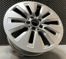 Load image into Gallery viewer, 1x Alufelge 17 Zoll 5x112 A2064010100 Mercedes-Benz W206 Rim Wheel FEL6685691011kf