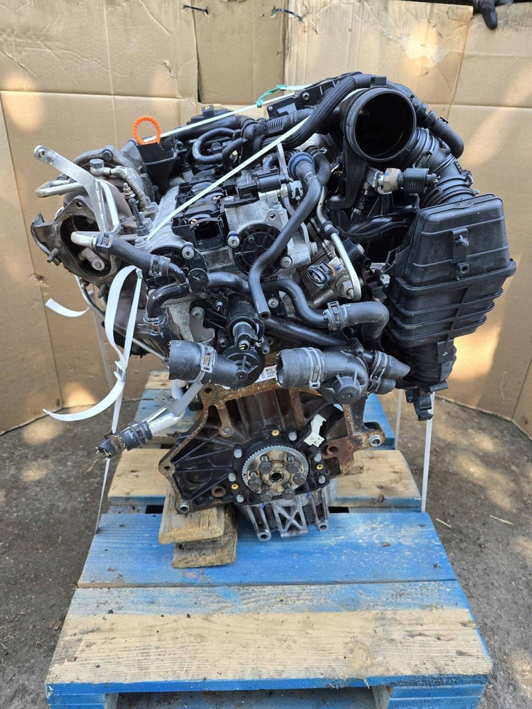 Motor Seat Skoda VW CDG 1.4 TSI 150PS 110kW 125TKm Benzin Engine Komplett