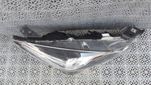 Laden Sie das Bild in den Galerie-Viewer, Frontscheinwerfer Mazda III BHT6-51030 XENON Rechts Scheinwerfer Headlight