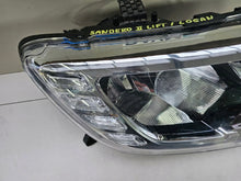 Load image into Gallery viewer, Frontscheinwerfer Dacia Logan Sandero II 90114431 260103529R Rechts Headlight