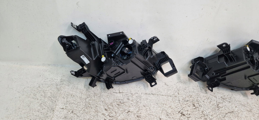 Frontscheinwerfer Cupra Born 10F941007L 10F941008 LED Rechts oder Links SCH1577449022rs