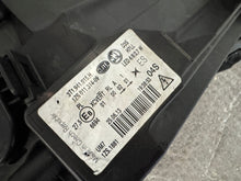 Laden Sie das Bild in den Galerie-Viewer, Frontscheinwerfer Skoda Superb II 3T1941015H Xenon Links Scheinwerfer Headlight