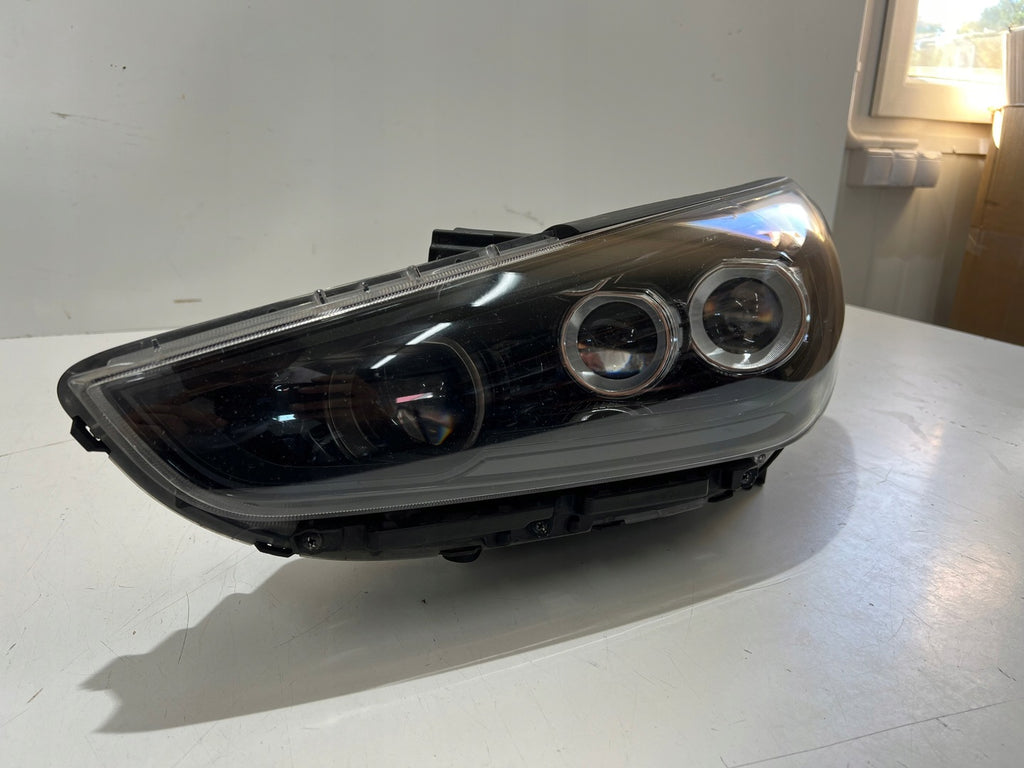 Frontscheinwerfer Hyundai I30 III 92102-S0100 Full LED Ein Satz Headlight SCH9983936223if