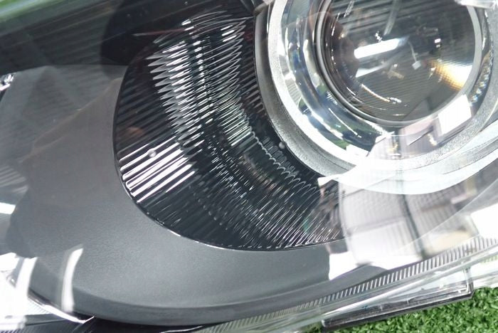 Frontscheinwerfer Toyota Yaris Links Scheinwerfer Headlight SCH4437043752jz