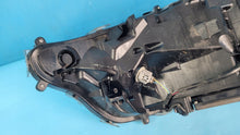 Load image into Gallery viewer, Frontscheinwerfer Toyota V 8110A-42840 89908-42020 Rechts Scheinwerfer Headlight SCH7785356263mj