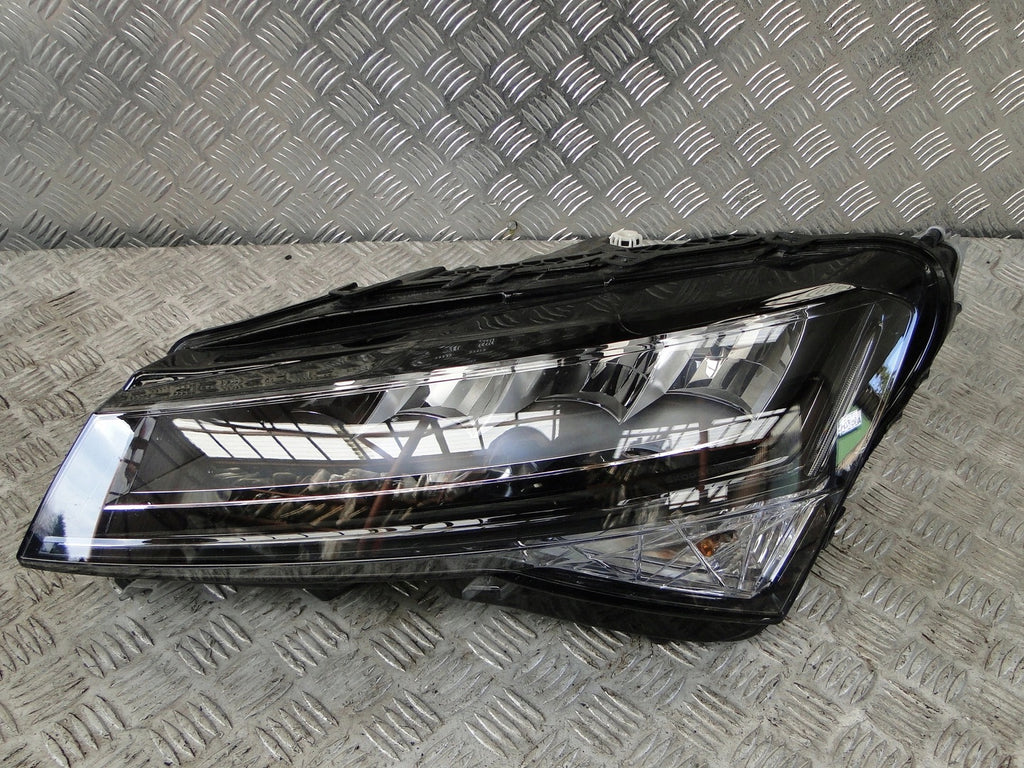 Frontscheinwerfer Skoda Superb III 3V1941015C LED Ein Stück (Rechts oder Links)