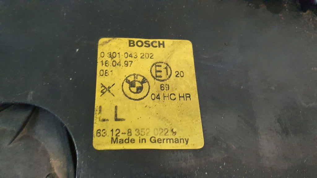 Frontscheinwerfer BMW 7 E38 0301043202 8352022 Rechts Scheinwerfer Headlight SCH8887033218ci