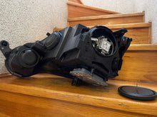 Laden Sie das Bild in den Galerie-Viewer, Frontscheinwerfer Skoda Yeti 5L1941018 5L1941015 Rechts Scheinwerfer Headlight