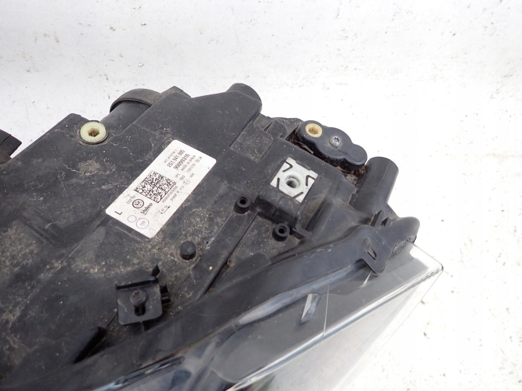 Frontscheinwerfer VW Polo IV 2G1941005 Links Scheinwerfer Headlight