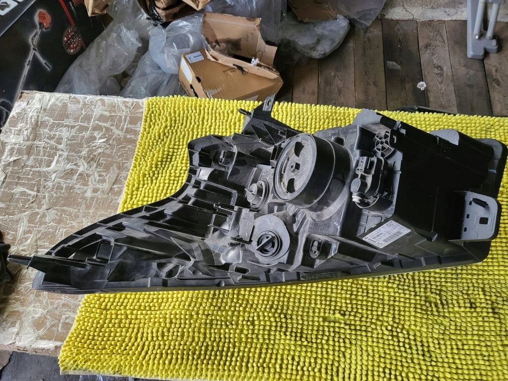 Frontscheinwerfer Fiat Talento Trafic III 261005469R Rechts Headlight