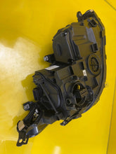 Load image into Gallery viewer, Frontscheinwerfer VW Golf VIII 5H19410035 LED Links Scheinwerfer Headlight SCH7256192141yw