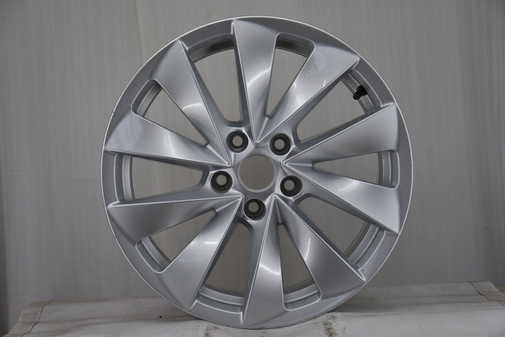 1x Alufelge 17 Zoll 7.5" 5x112 41ET Glanz Silber 3P0601025B Skoda Rim Wheel FEL1587058392nz