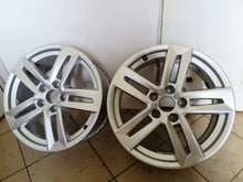 Load image into Gallery viewer, 1x Alufelge 17 Zoll 7.0&quot; 5x112 42ET 8W0601025P Audi A4 Rim Wheel