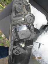 Laden Sie das Bild in den Galerie-Viewer, Frontscheinwerfer Peugeot 407 161110-00 Xenon Links Scheinwerfer Headlight SCH4602444380vy