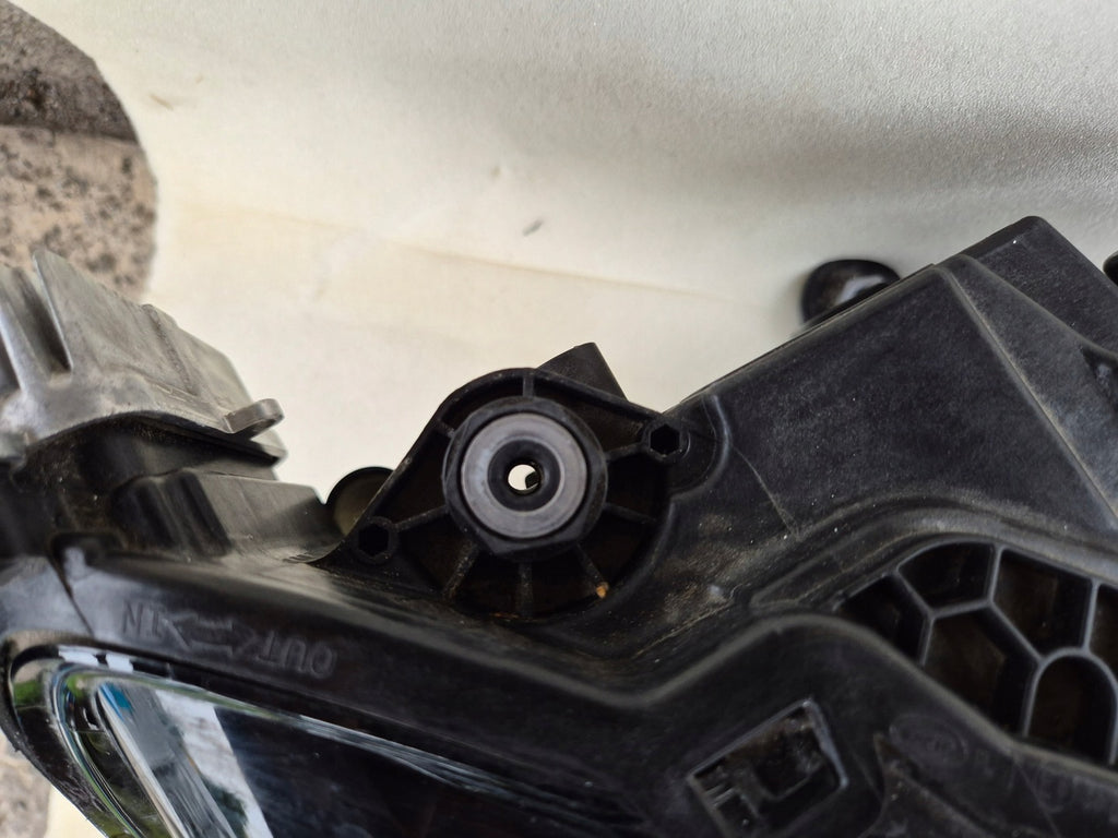 Frontscheinwerfer Skoda Superb III 3V1941016D LED Rechts Scheinwerfer Headlight