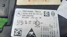 Laden Sie das Bild in den Galerie-Viewer, Frontscheinwerfer Mercedes-Benz W205 A2059066006KZ Rechts Scheinwerfer Headlight SCH8951362153vb